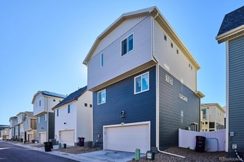 18222 E 51st Pl, Denver, CO 80249