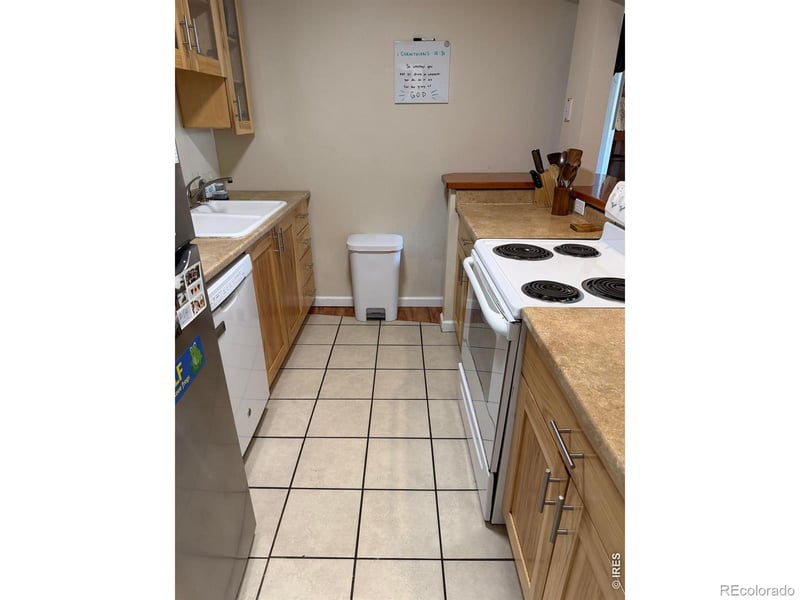 2141 Baseline Rd #8, Boulder, CO 80302