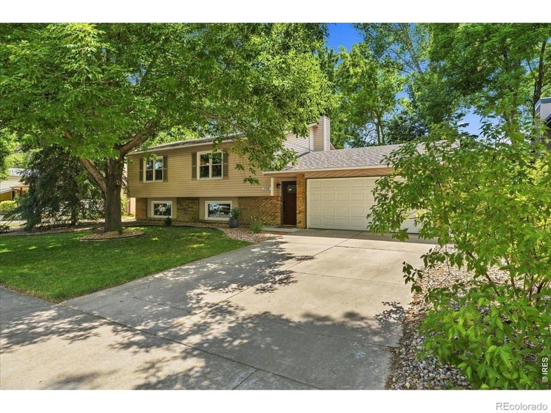 1125 Stratborough Ln, Fort Collins, CO 80525