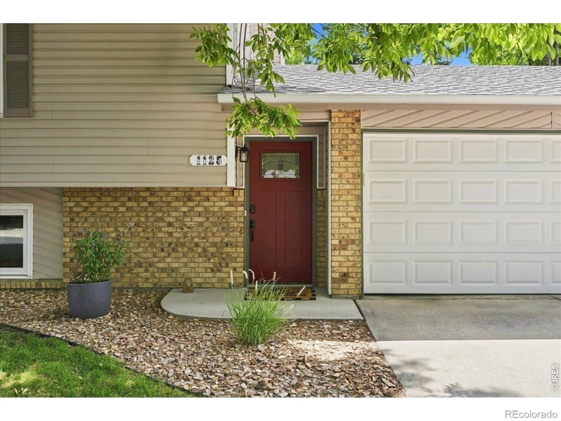 1125 Stratborough Ln, Fort Collins, CO 80525