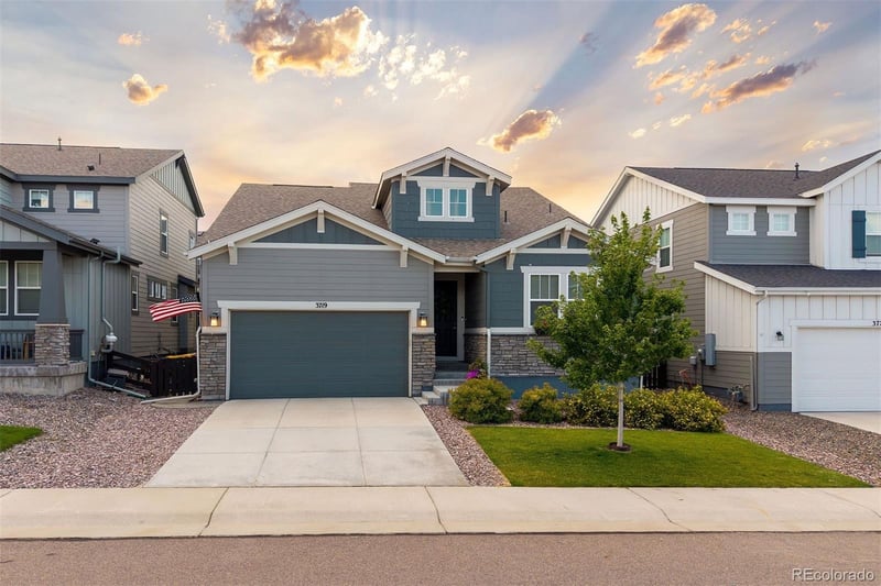 3719 Mojo Ct, Castle Rock, CO 80108