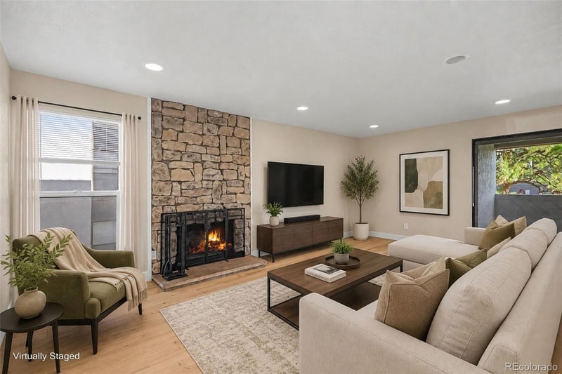 9867 Peakview Ave #E06, Englewood, CO 80111