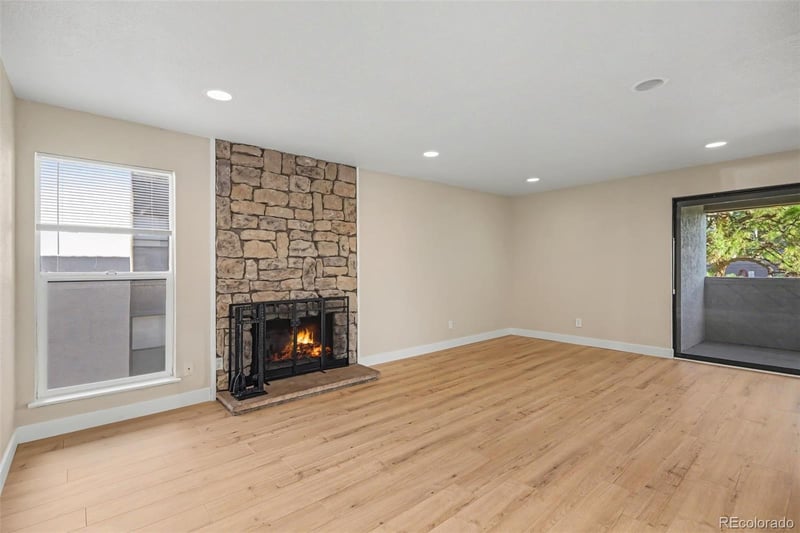 9867 Peakview Ave #E06, Englewood, CO 80111