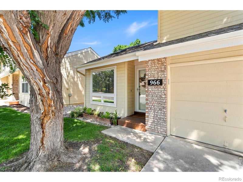 966 Shire Ct, Fort Collins, CO 80526