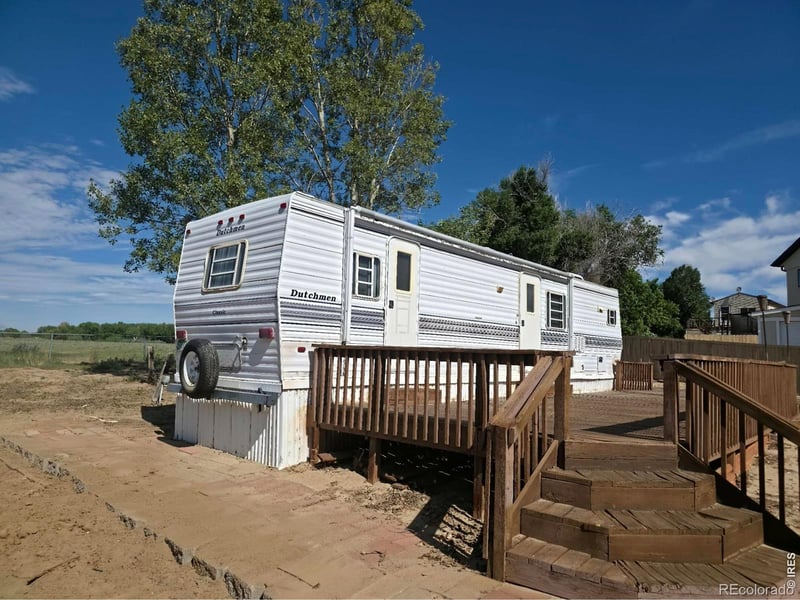 161 Kiowa Cir, Weldona, CO 80653