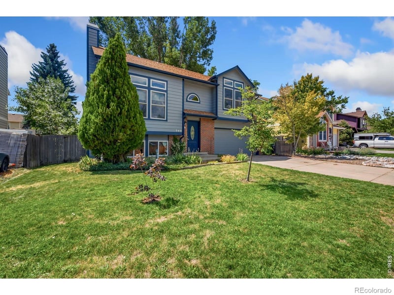 949 Kremmling Ln, Fort Collins, CO 80526