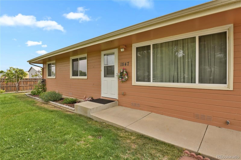 1847 Mountain View Dr, Erie, CO 80516