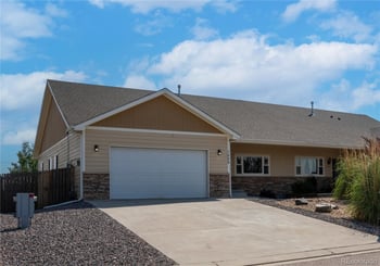 1050 Viewridge Rd, Bennett, CO 80102