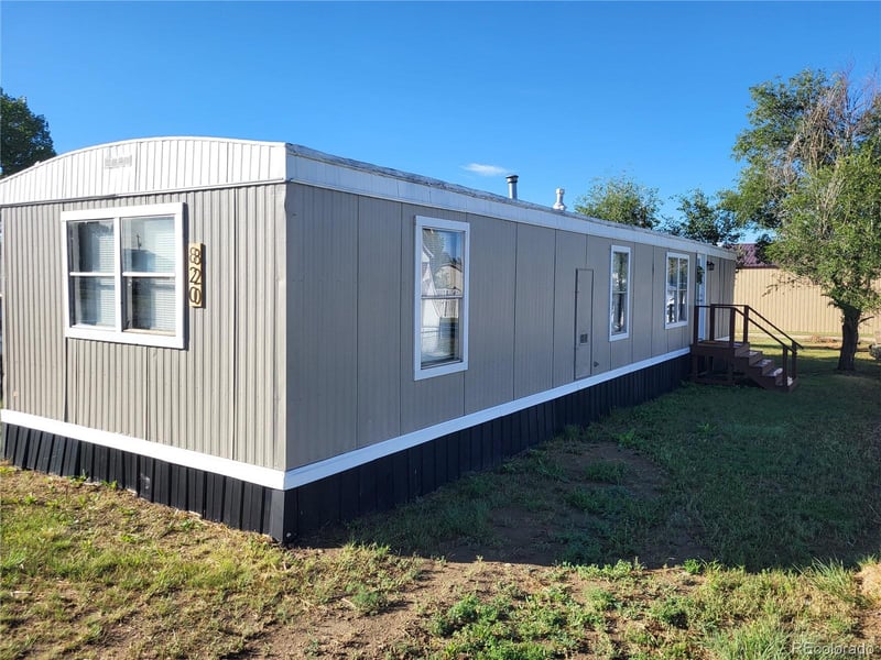 820 6th St, Hugo, CO 80821
