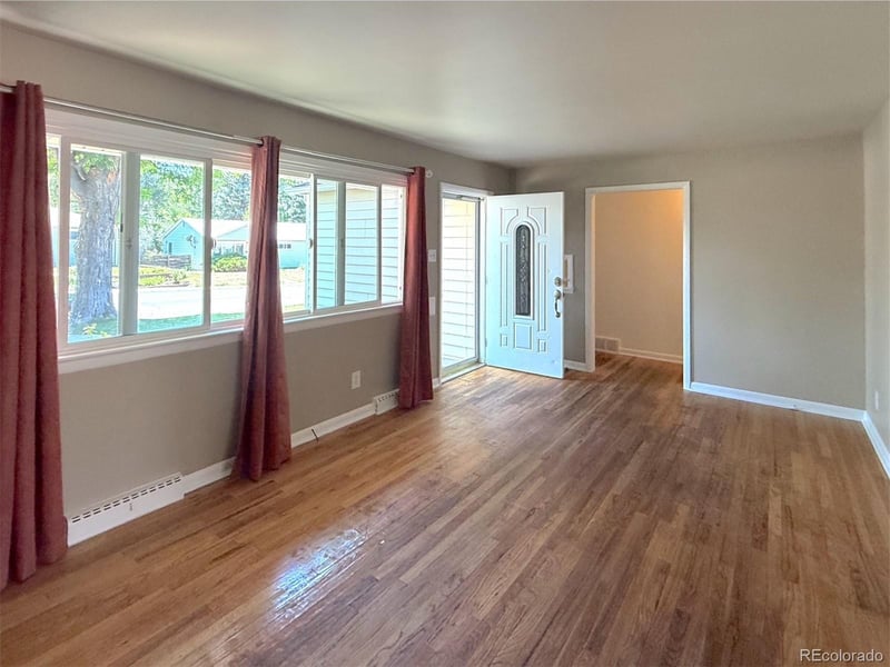 5298 Grant St, Littleton, CO 80121