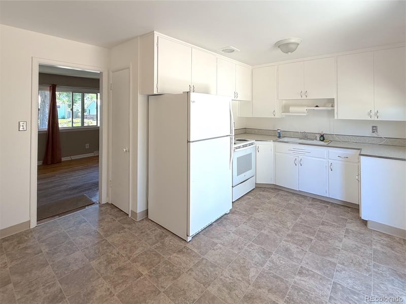 5298 Grant St, Littleton, CO 80121