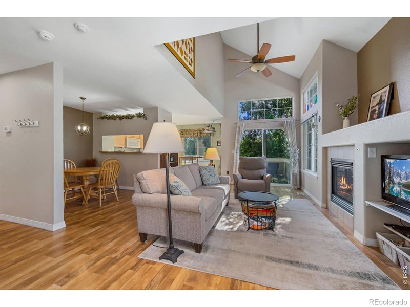 805 Summer Hawk Dr #NN-90, Longmont, CO 80504
