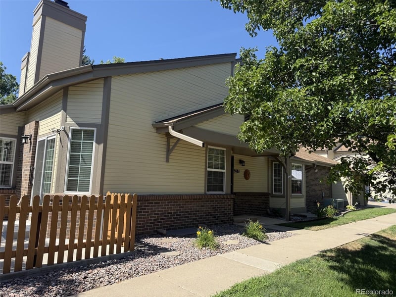 9181 7th Ave, Lakewood, CO 80215