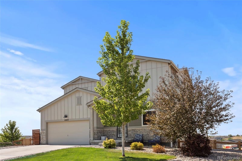 42835 Hawktree Cir, Elizabeth, CO 80107