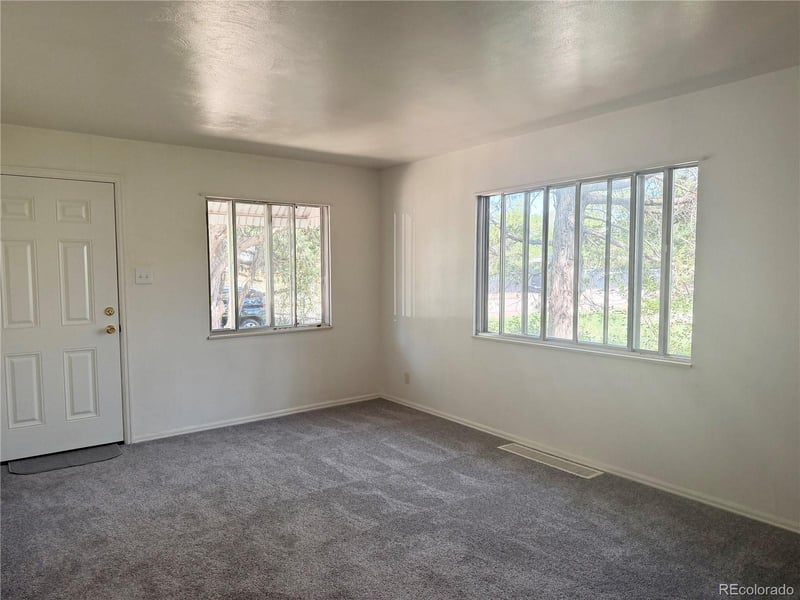 1666 Main St, Strasburg, CO 80136