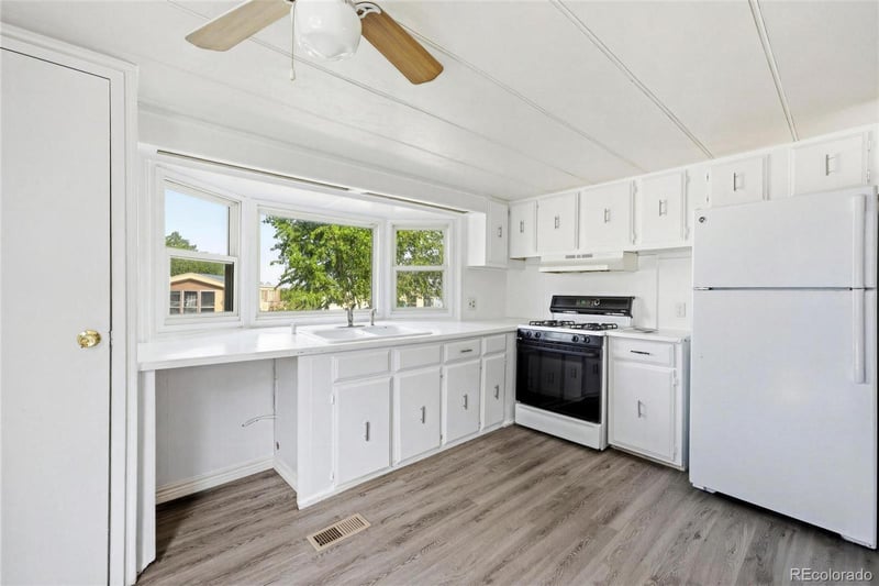 4210 100th Lot 646, Thornton, CO 80229
