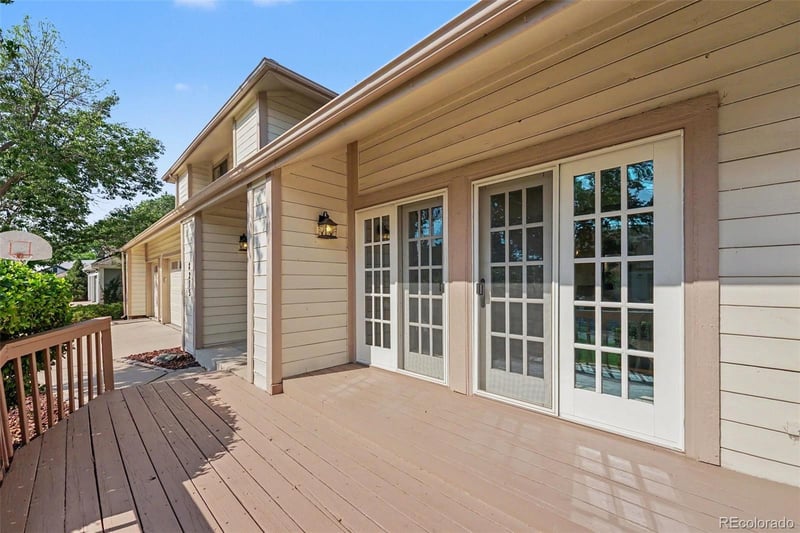 8215 S Krameria Way, Englewood, CO 80112