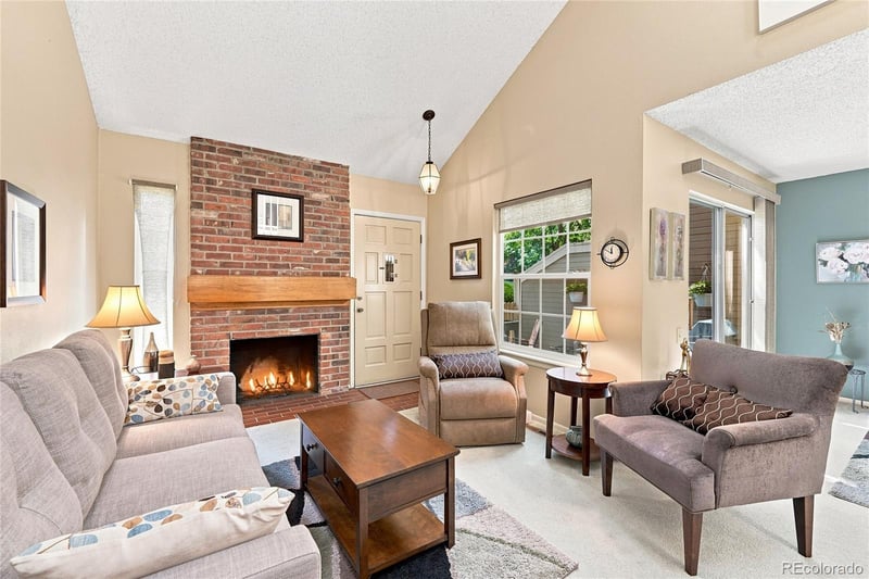 14267 E Quinn Cir, Aurora, CO 80015
