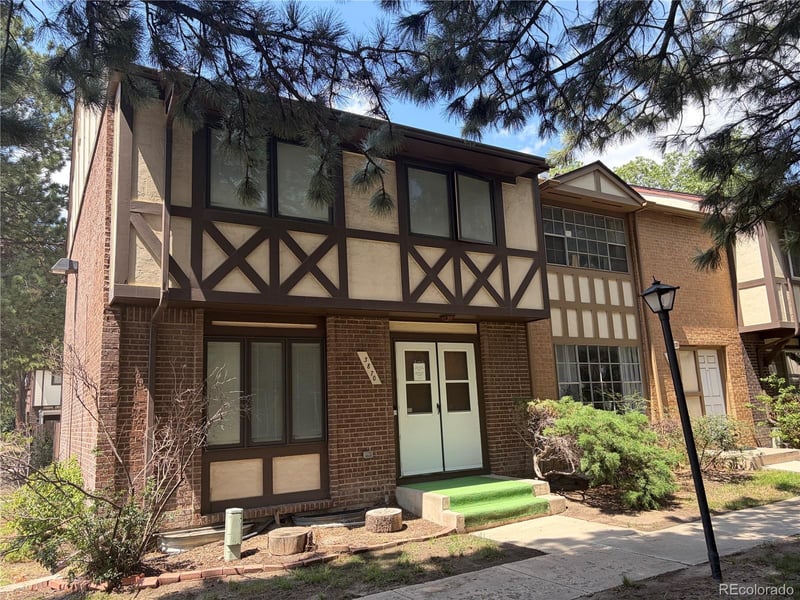 3870 Constitution Ave, Colorado Springs, CO 80909
