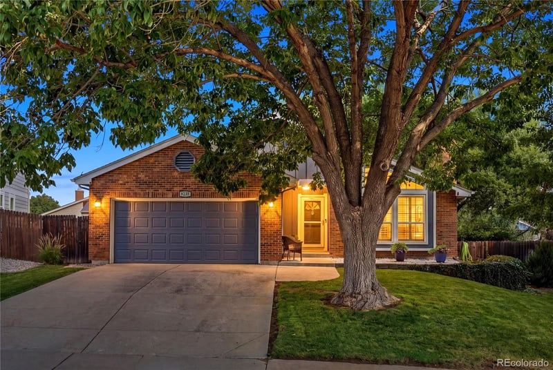 8235 Tamarac St, Englewood, CO 80112