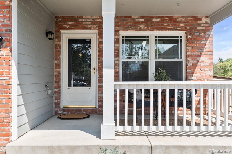 9672 Silverberry Cir, Littleton, CO 80129