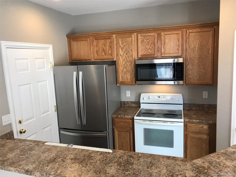 6753 Winnipeg Cir #101, Aurora, CO 80016