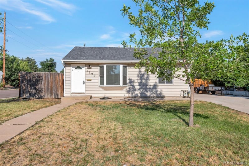 1695 Raritan St, Denver, CO 80223