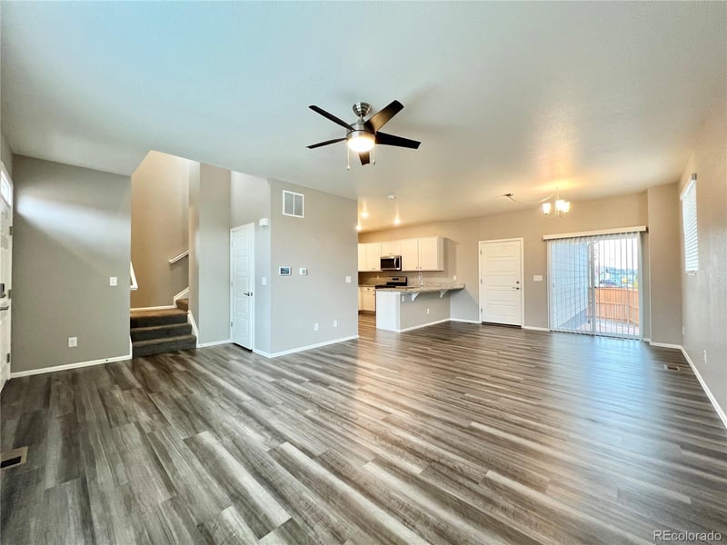 6902 Longpark Dr, Parker, CO 80138