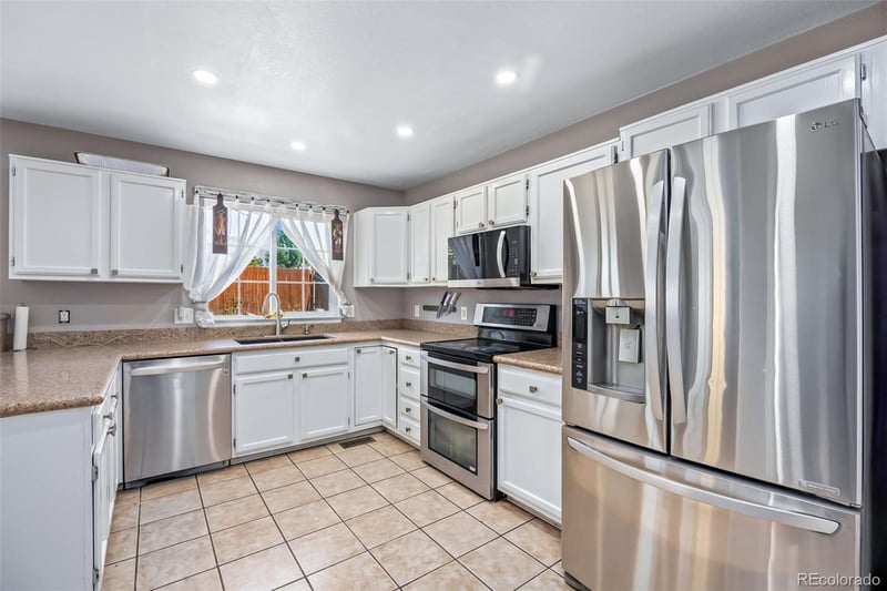 19375 Linvale Pl, Aurora, CO 80013