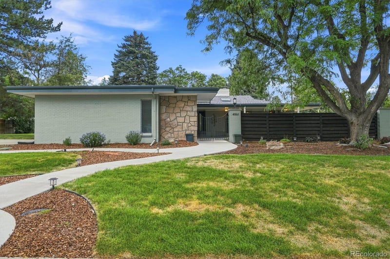 4961 Quarles Dr, Littleton, CO 80128