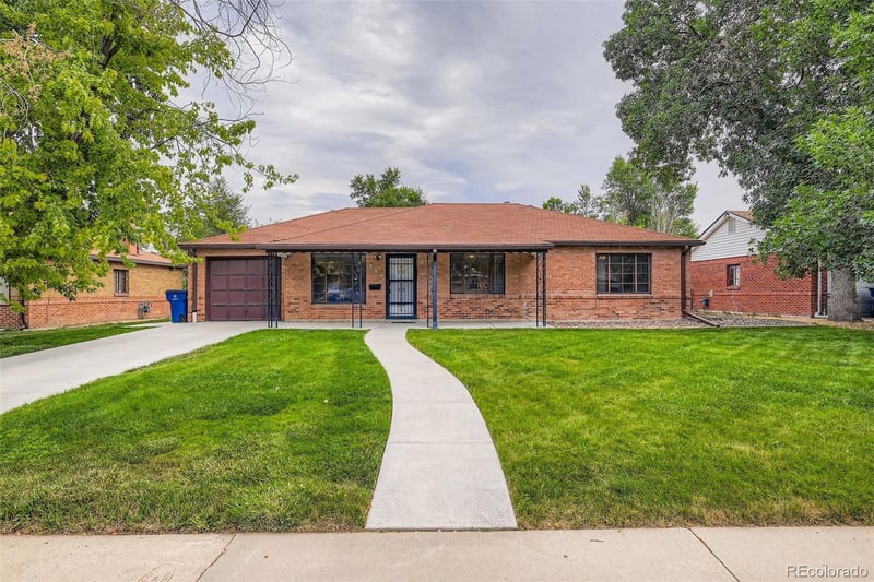 884 Troy St, Aurora, CO 80011