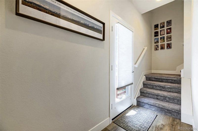 5556 W 10th Pl, Denver, CO 80214