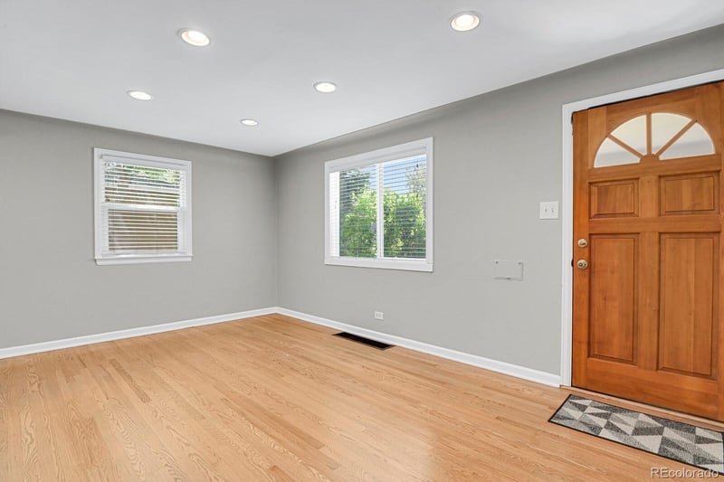 1720 Madison St, Denver, CO 80210