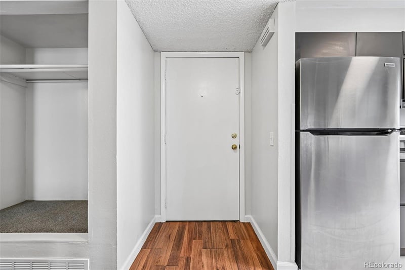 15202 Hampden Cir #F5, Aurora, CO 80014