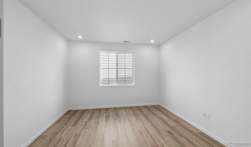 4180 Runyon Lake St, Brighton, CO 80601