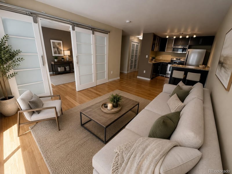 1032 N Clarkson St #208, Denver, CO 80218