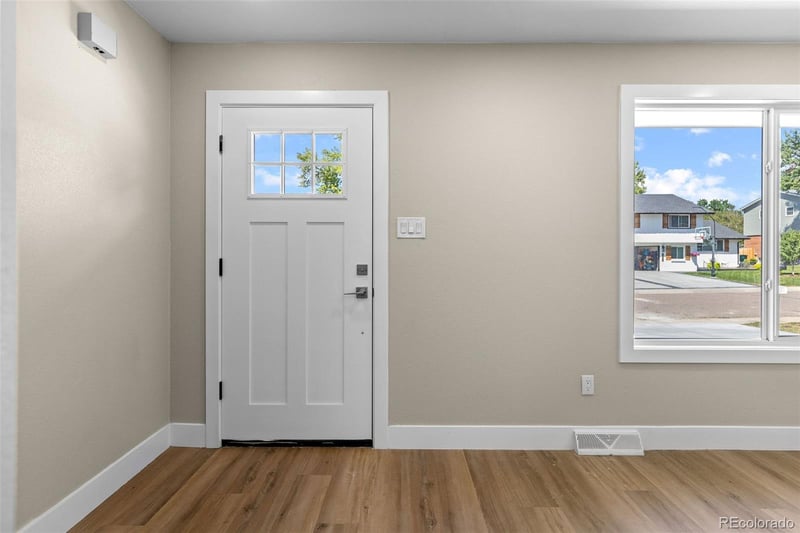 6438 S Harlan Way, Littleton, CO 80123