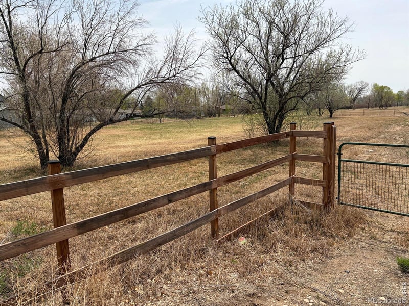 525 Douglas Rd, Fort Collins, CO 80524
