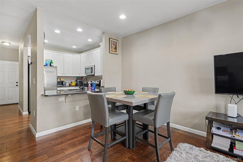 818 Kalispell Cir #102, Aurora, CO 80017