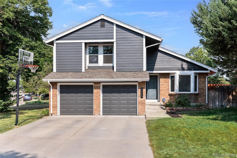 8955 W 80th Dr, Arvada, CO 80005