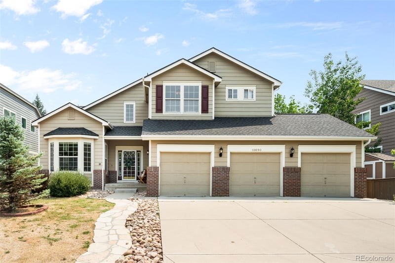 10090 Eagle Valley Way, Littleton, CO 80129
