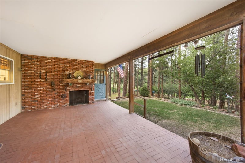 6850 Perry Park Blvd, Larkspur, CO 80118