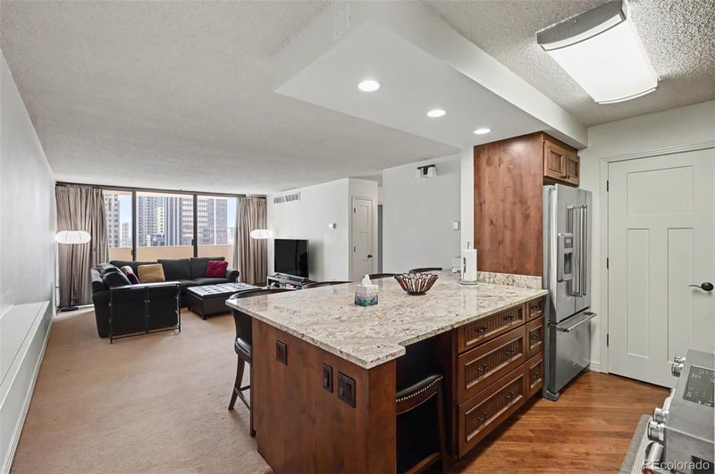 1020 15th St #15J, Denver, CO 80202