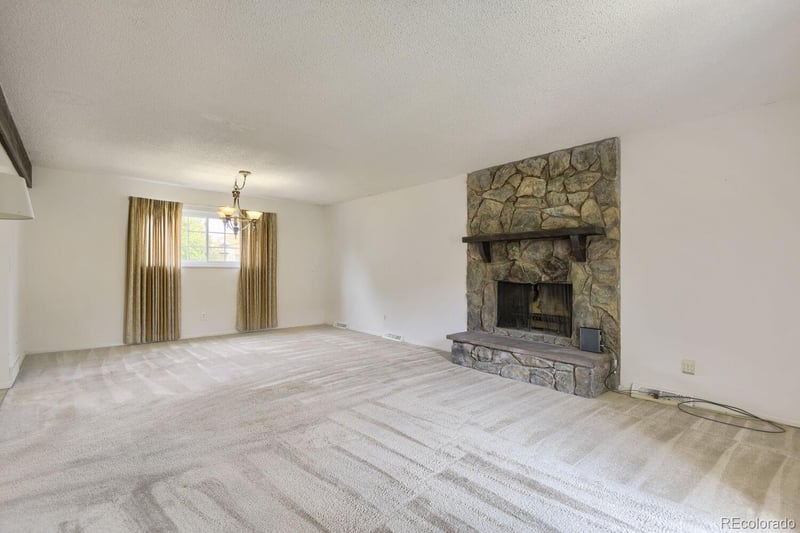 9047 Chenango Ave, Englewood, CO 80111