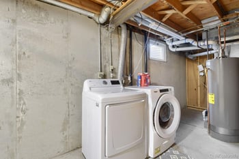 9047 E Chenango Ave, Greenwood Village, CO 80111