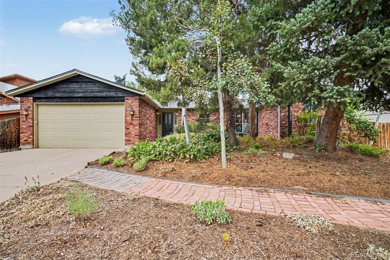 11811 Arkansas Ave, Aurora, CO 80012