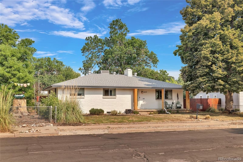 3970 S Delaware St, Englewood, CO 80110