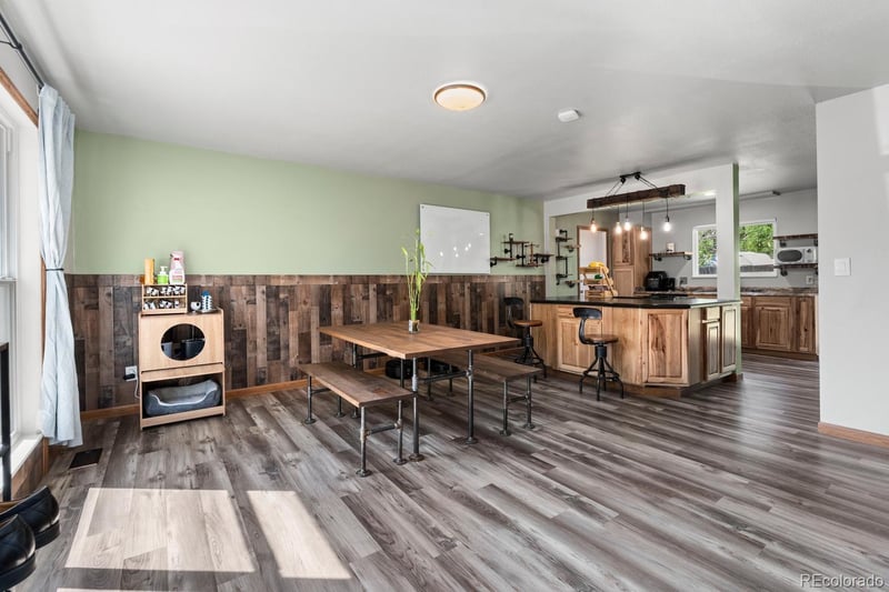2477 Mobile St, Aurora, CO 80013