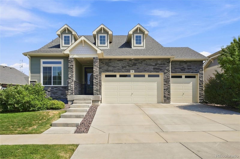 58 Oak Hill Ct, Aurora, CO 80018