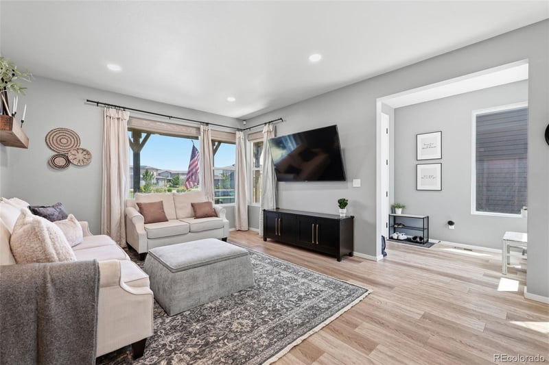 5771 Stone Fly Dr, Timnath, CO 80547